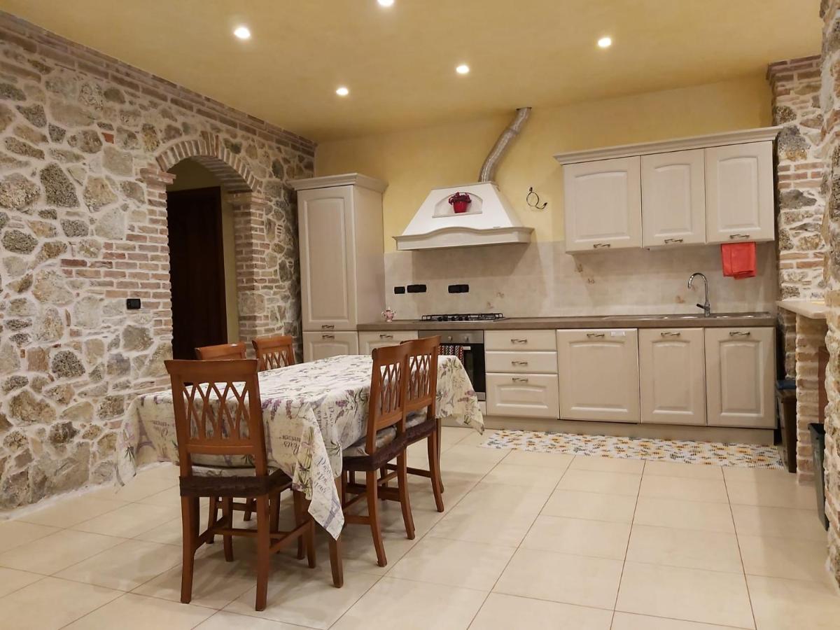 La cucina in comune a disposizione degli ospiti